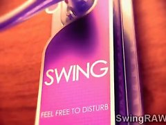 Parejas swingers atractivas disponen de una fiesta XXX reality