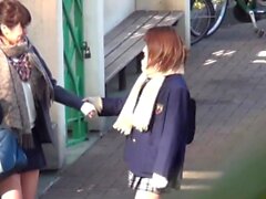 Japanisch highschooler Natursekt aktiv