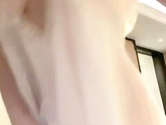 Amateur Asian Solo Fucking On Cam