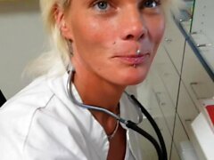 O doutor fêmea Alemã magro loira homem PDV Seduced