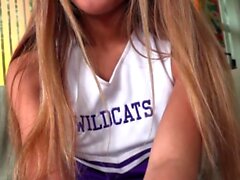 Petite Asian Cheerleader Jerks i POV