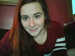 Amateur Whiteonrice69 blinkende Titten auf Live-Webcam