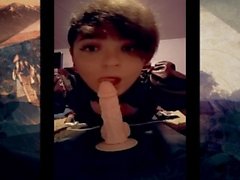 Carino Cosplay Femboy ama il suo giocattolo