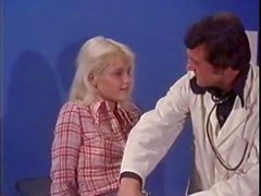 Horny vintage fuck star in classic sex clip