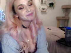 Big Boobs Webcam Slut juguete su culo