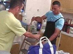 ¿Puedo obtener una cerradura más detenidamente su uniforme de