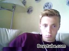 Dänischen Boy Is allein zu Hause And Spieler Hahn auf Cam. ( Boyztube )