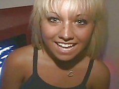 Gloryhole içinde 19 yr Stilist Jasmine