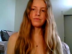Brunette Solo Webcam masturbation