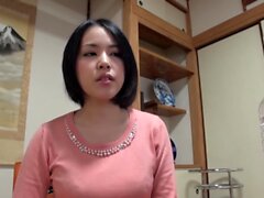 Japanilainen MILF -sihteeri saa pillunsa tutkitun POV: n