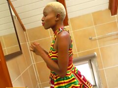 African Sex Trip - Slutty Ebony krossad av turist