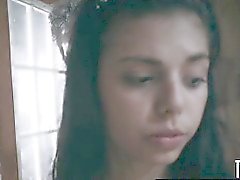 TeensInTheWoods Gina Valentina escrava do sexo