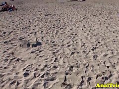 Novia de la playa assfucked de nuevo en la habitación del hotel