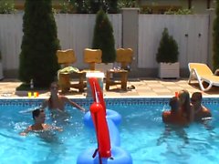 gruppi babes amatoriale scopare alla festa in piscina di sesso
