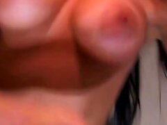 geile Babe ihre saftige Pussy Masturbation