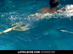 LatinLeche - трахающий мускулистого латиноамериканского мальчика у бассейна