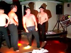 Chubby Guys Full Monty Strip