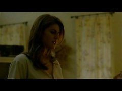 Alexandra Daddario Escena Desnuda Completa Celebrity