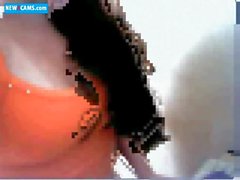 Da menina arábica A exibir De Corpo E Finguring No da webcam