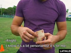 LatinLeche - Straight Soccer Stud Gay für Lohn