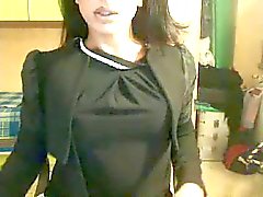 Sexy Tgirl plaagt haar pik en kont op Webcam